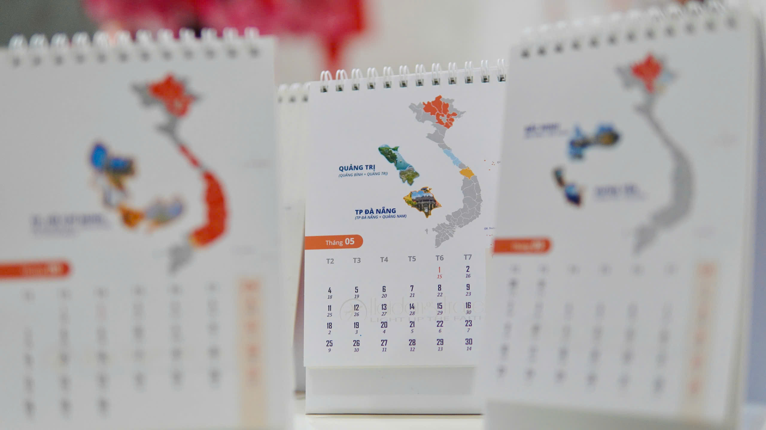 Lịch Việt Nam 34 Sắc Màu tại Hải Đăng Travel Lịch Việt Nam 34 Sắc Màu 2